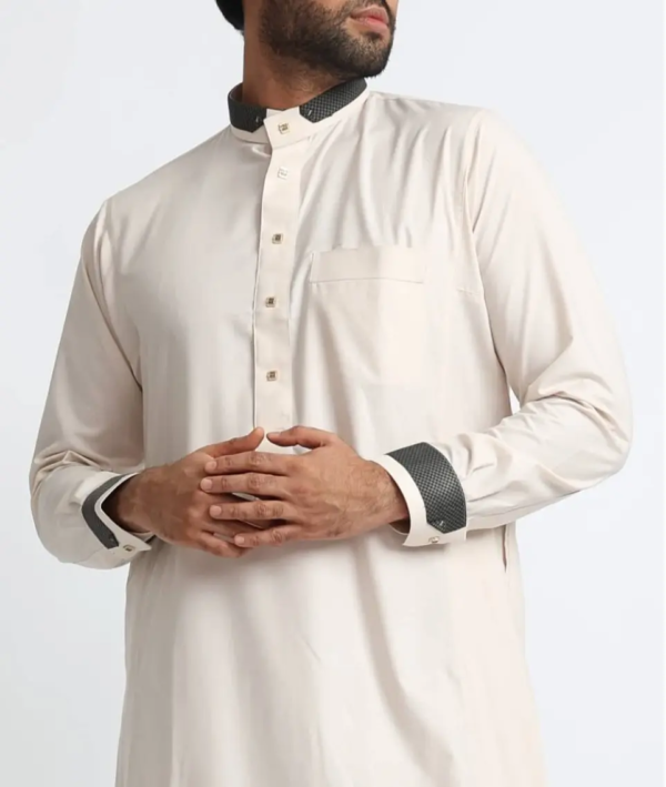 Qamis Al Noor Ecru