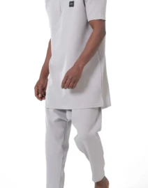 Ensemble Qamis Court Silent Gris Qaba'il