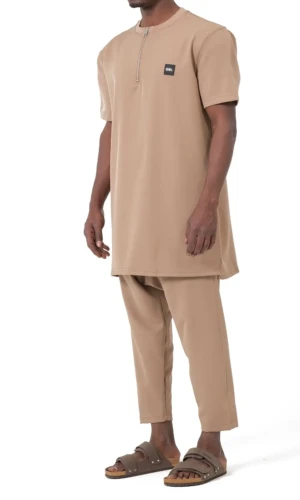 Ensemble Qamis Court Silent Camel Qaba'il